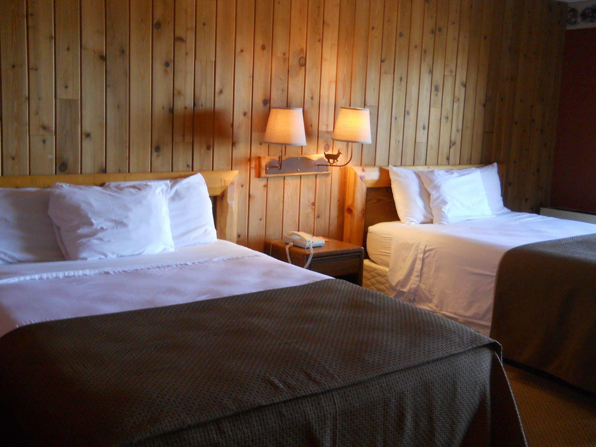 Lakewoods Resort & Golf Namekagon Exterior foto